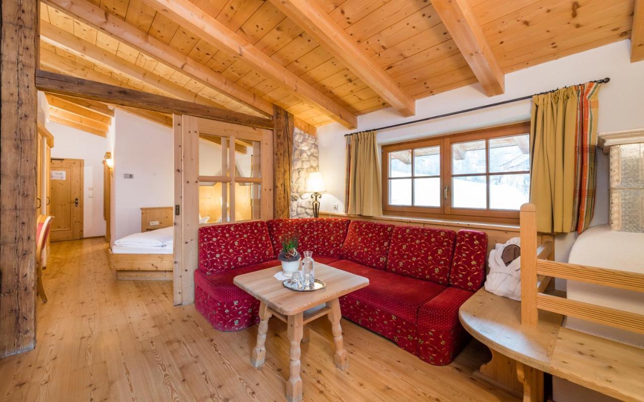 Naturhotel Luesnerhof Luson Esterno foto