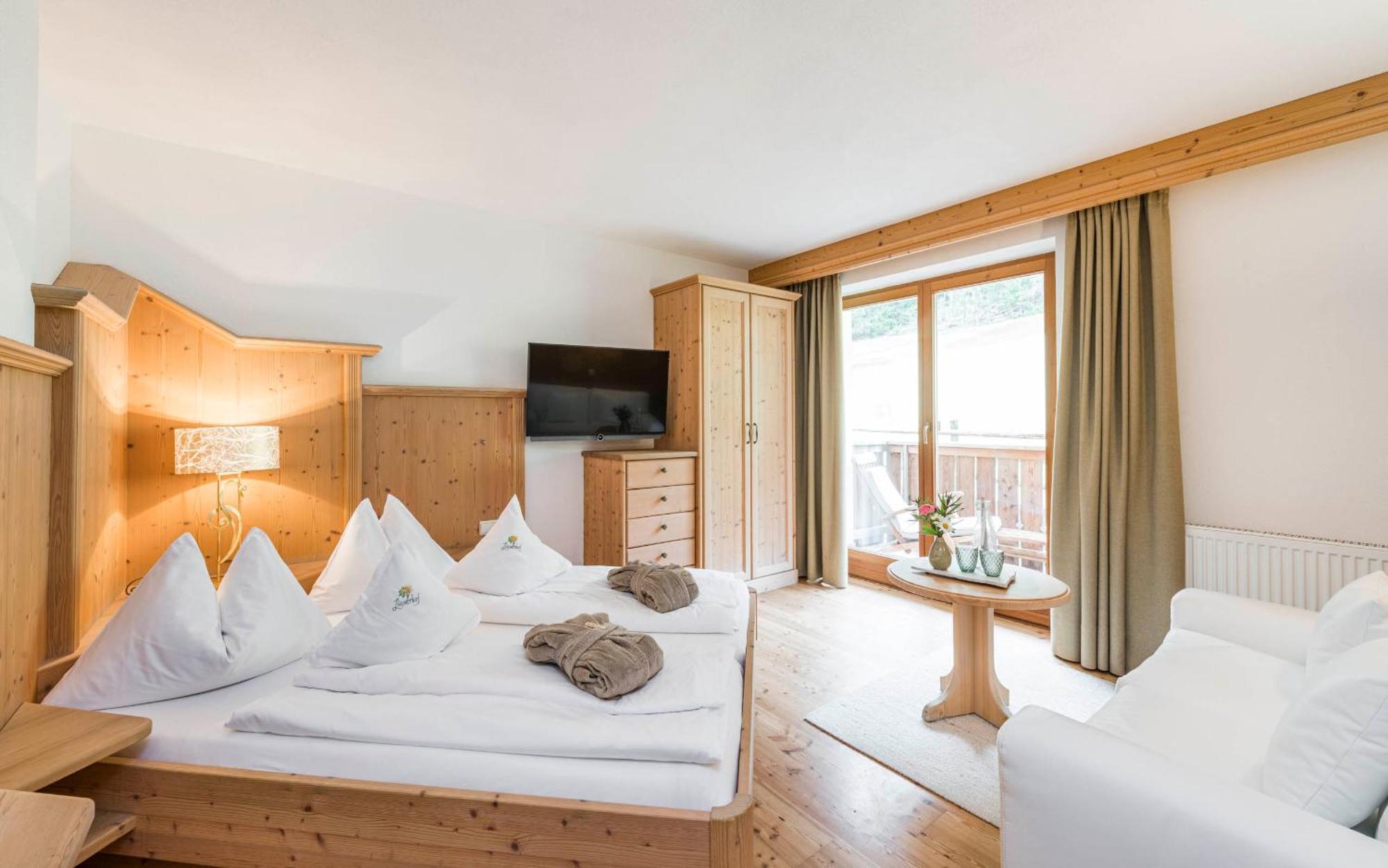 Naturhotel Luesnerhof Luson Esterno foto